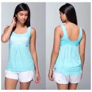 Lululemon Elevate Tank Angel Blue Tonka Stripe White Size 10